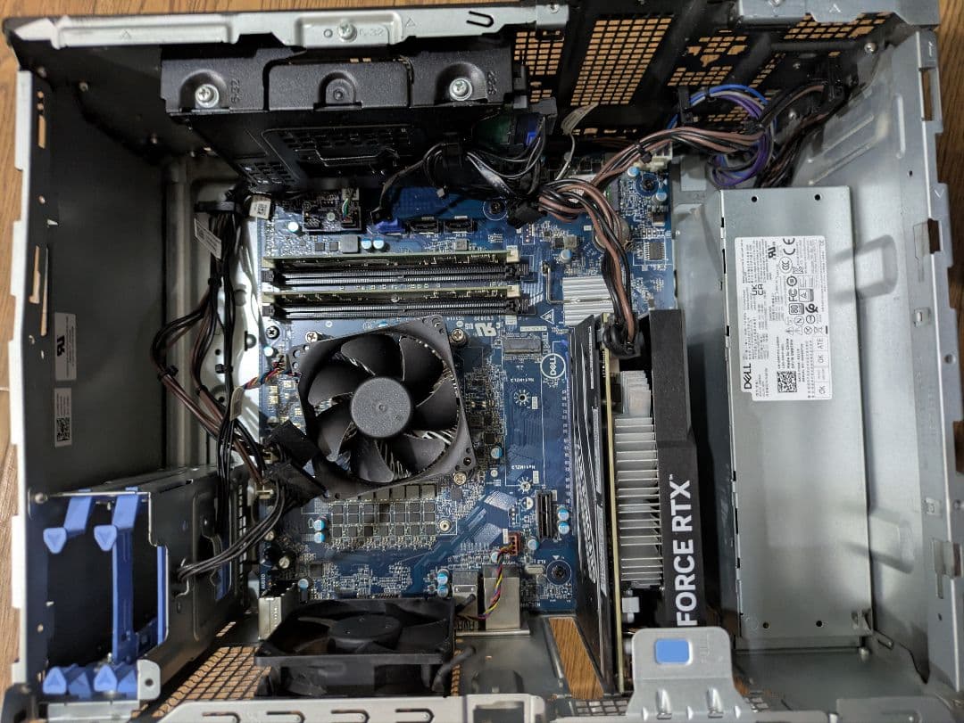 ゲーミングデスクトップPC　 RTX4060　チェック済み