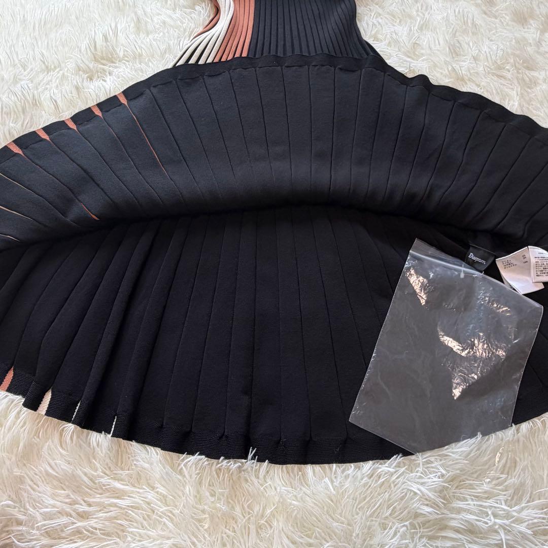 美品　ダイアグラム　スカーフネックニットワンピース　ブラック