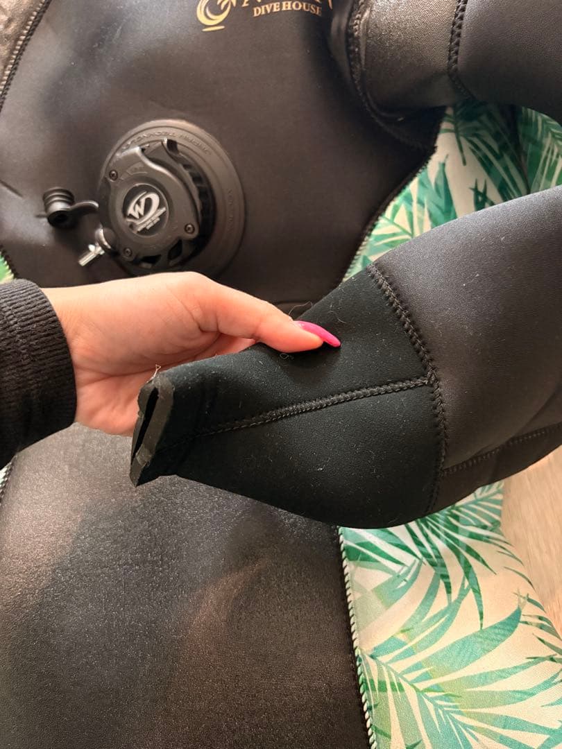 AQCIA フルスーツ パームツリー柄