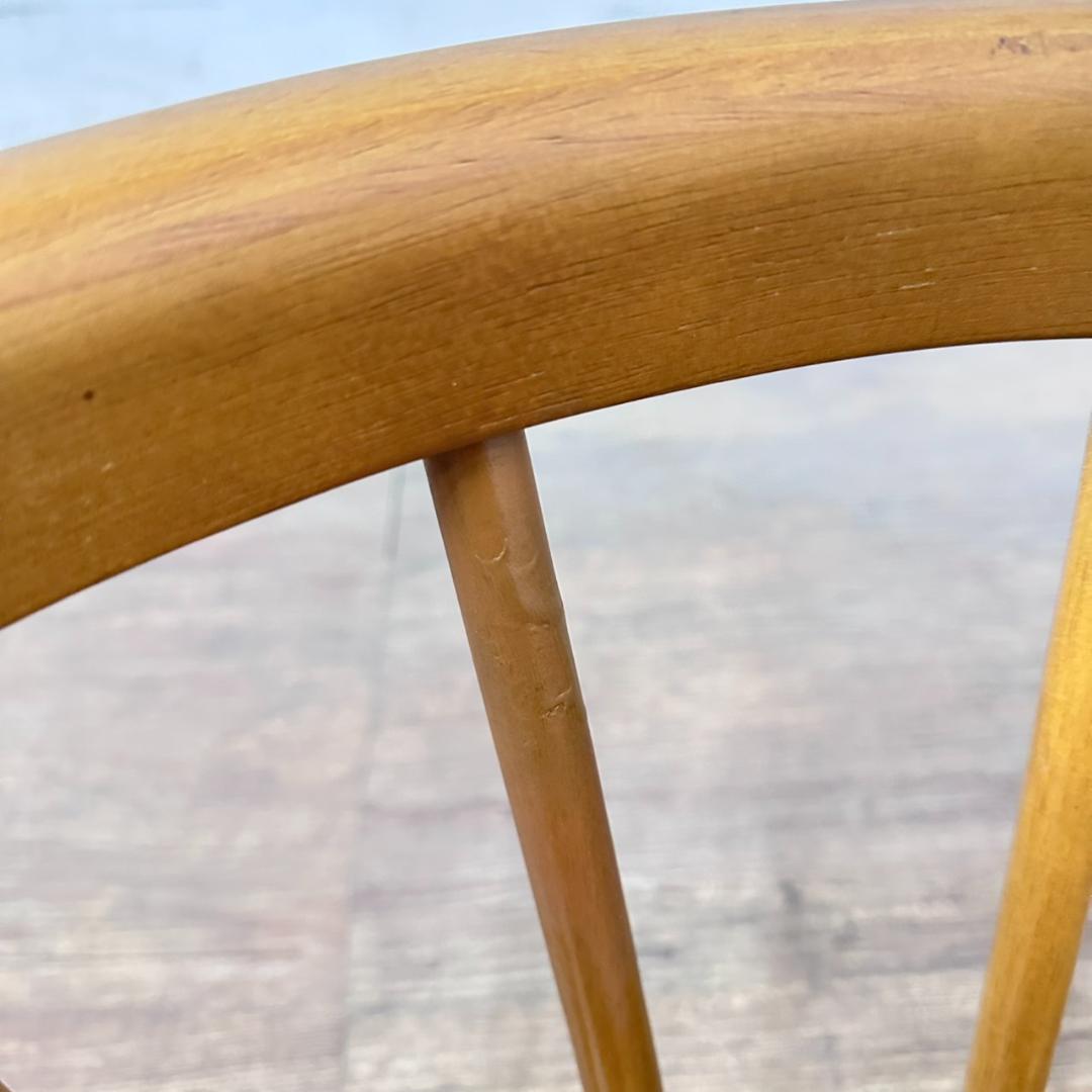 【新品・未使用】　ダイニングチェアー　2脚　ヴィンザーチェア