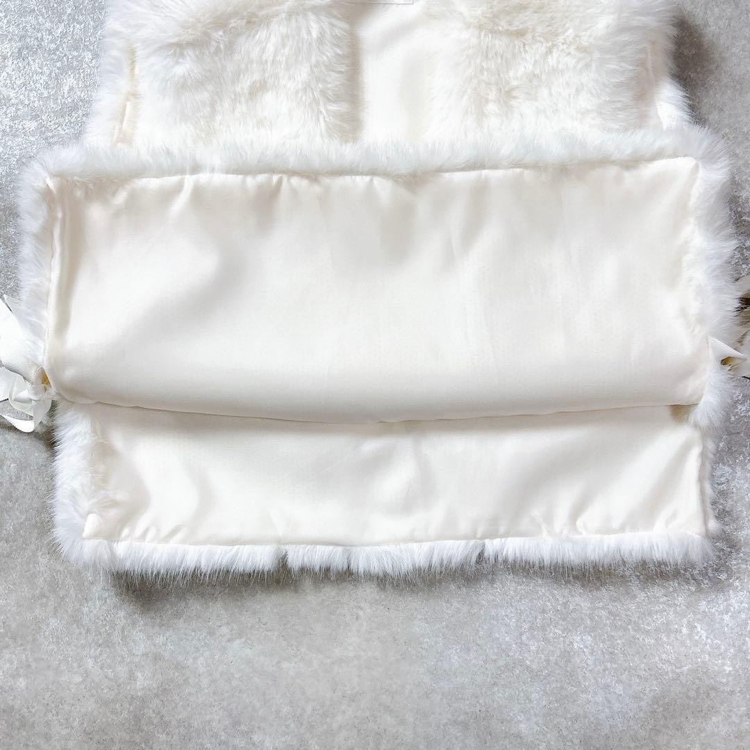 【極美品】イデアルーチェ　idealuce エコファーリボンベスト　ホワイト