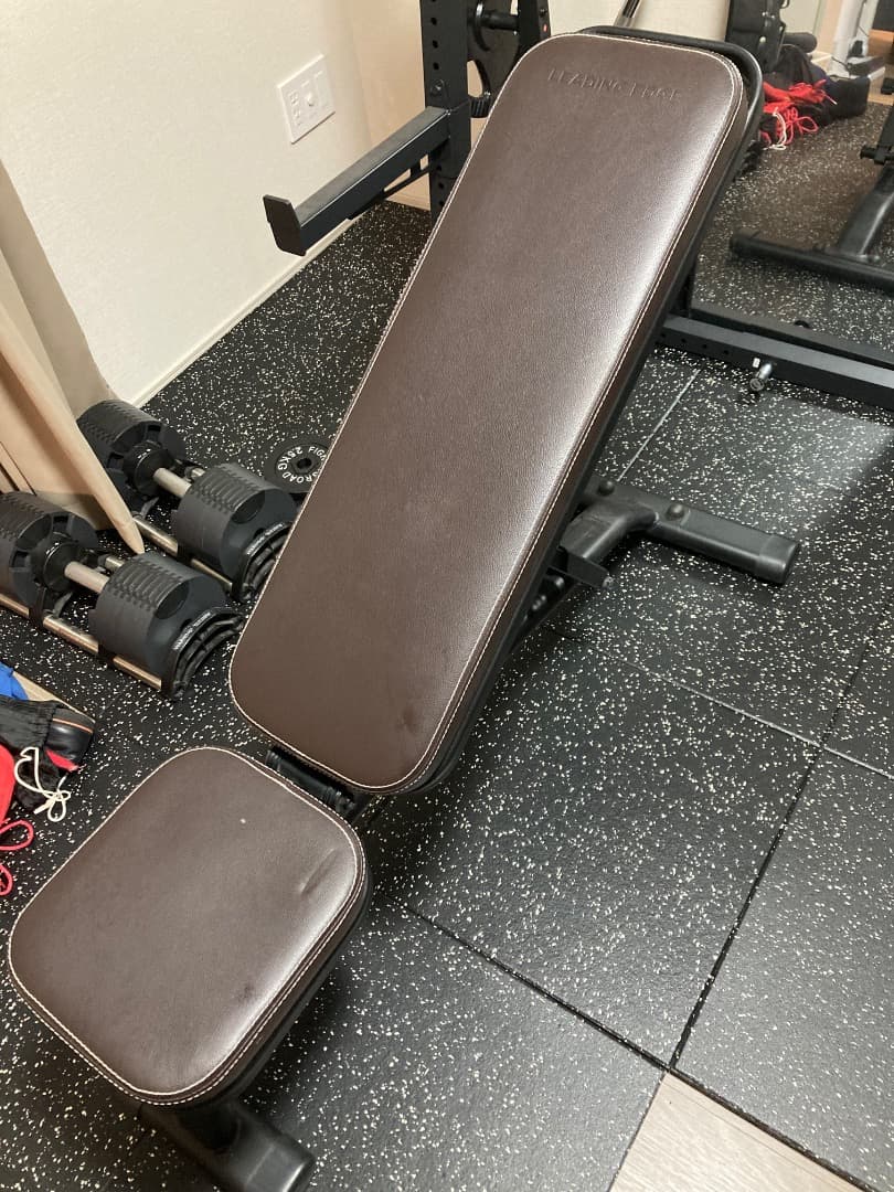 リーディングエッジ　アジャスタブルベンチ