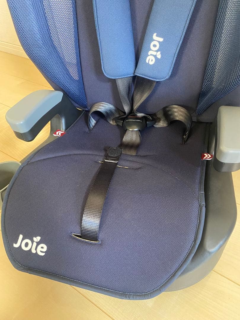 Joie ジョイー チャイルドシート ジュニアシート カップホルダー付！