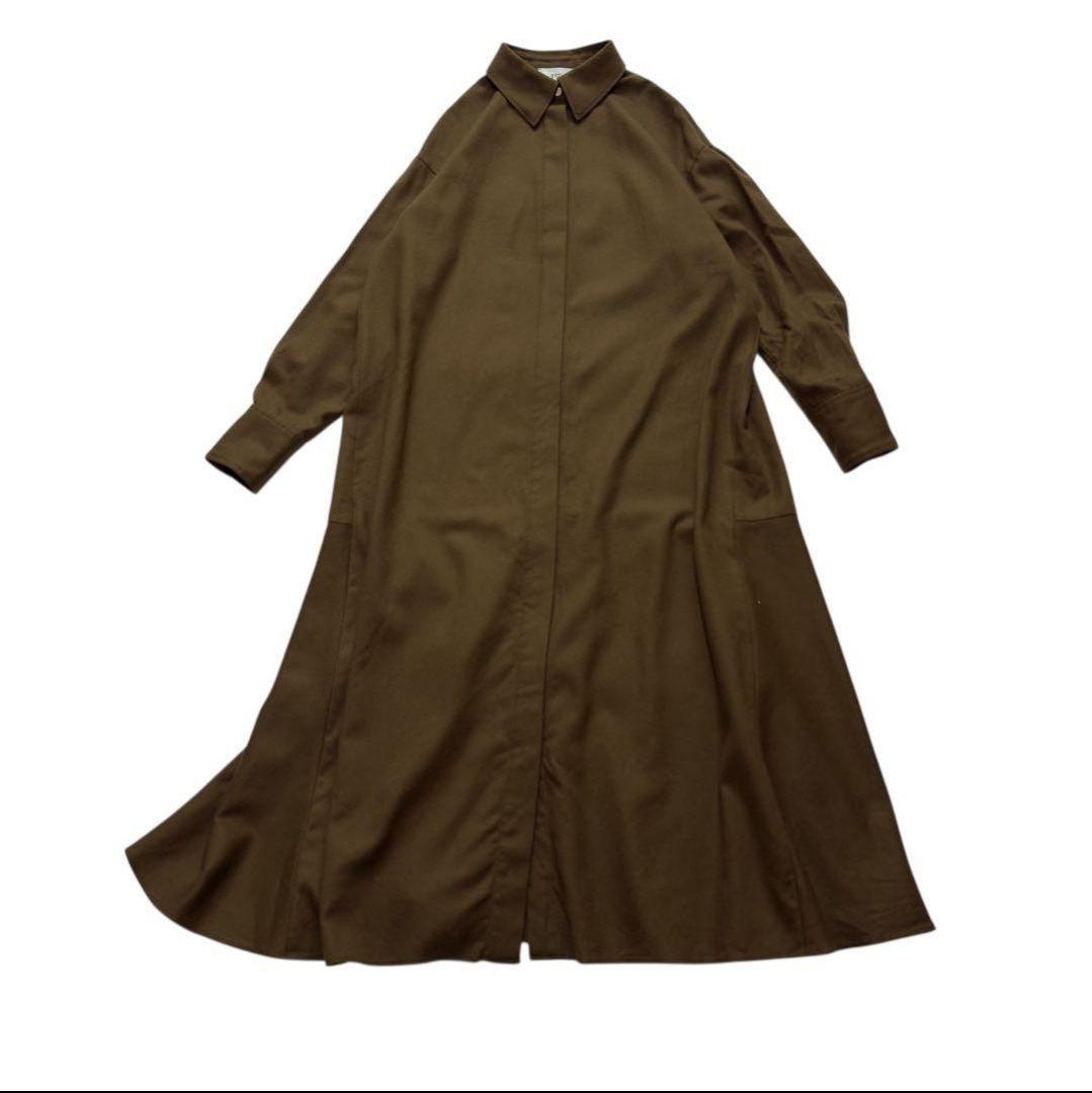プルミエアロンディスモン サキソニーワンピース カーキブラウン ロング　シャツ