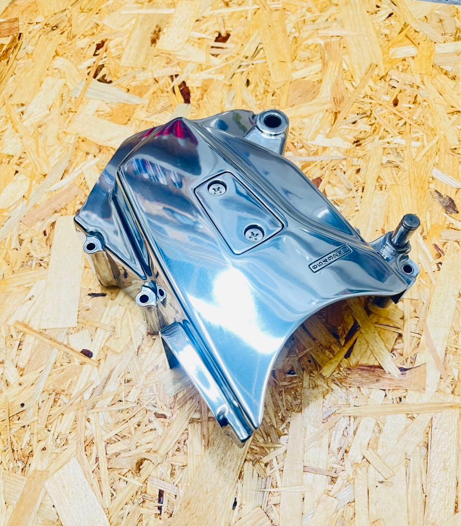 ゼファー400 ゼファーχ スプロケカバー 旧車仕様　バフ掛け鏡面