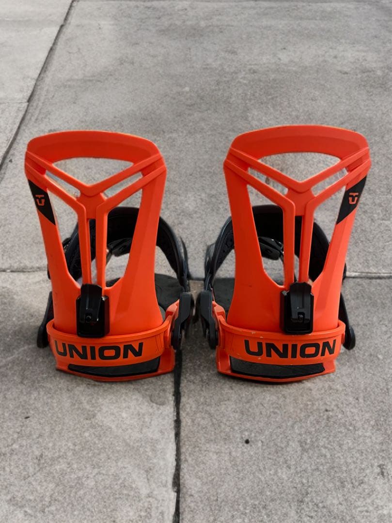 UNION スノーボードビンディング