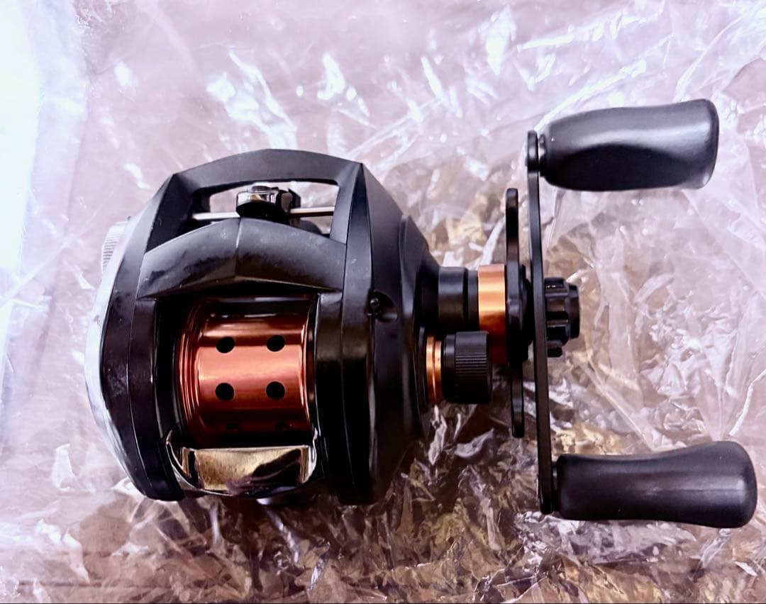 超希少 ダイワ Daiwa PRESSOシルバークリーク プレッソベイト右・新品