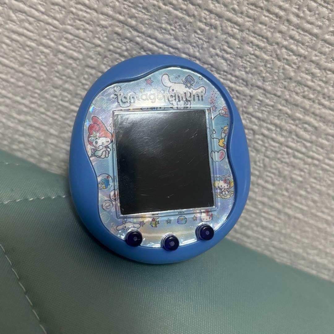 Tamagotchi Uni バンダイブルー