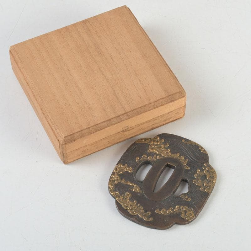 武具　刀装具　古銅　渦文　鍔　時代箱　C　9439