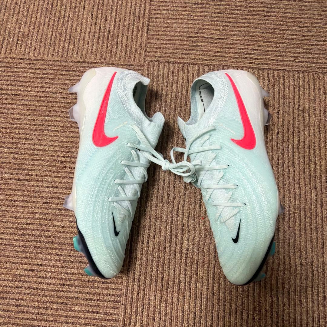 Nike サッカーシューズ ファントム