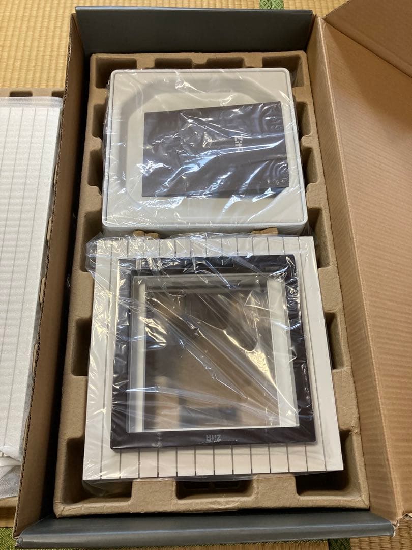 ZitA SQUARE ホワイト zita-sq11