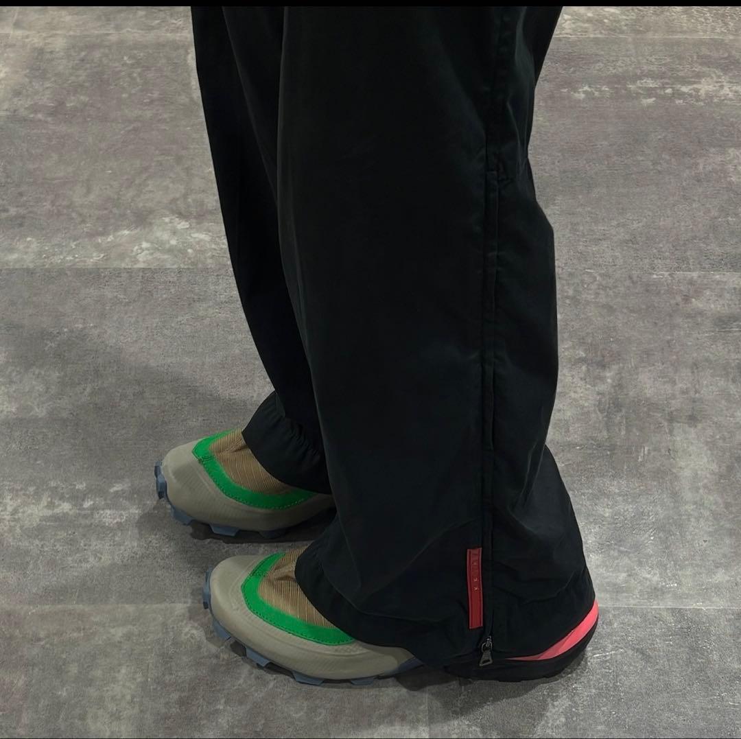 PRADA SPORTS 90s〜00s ナイロンパンツ　ブラック