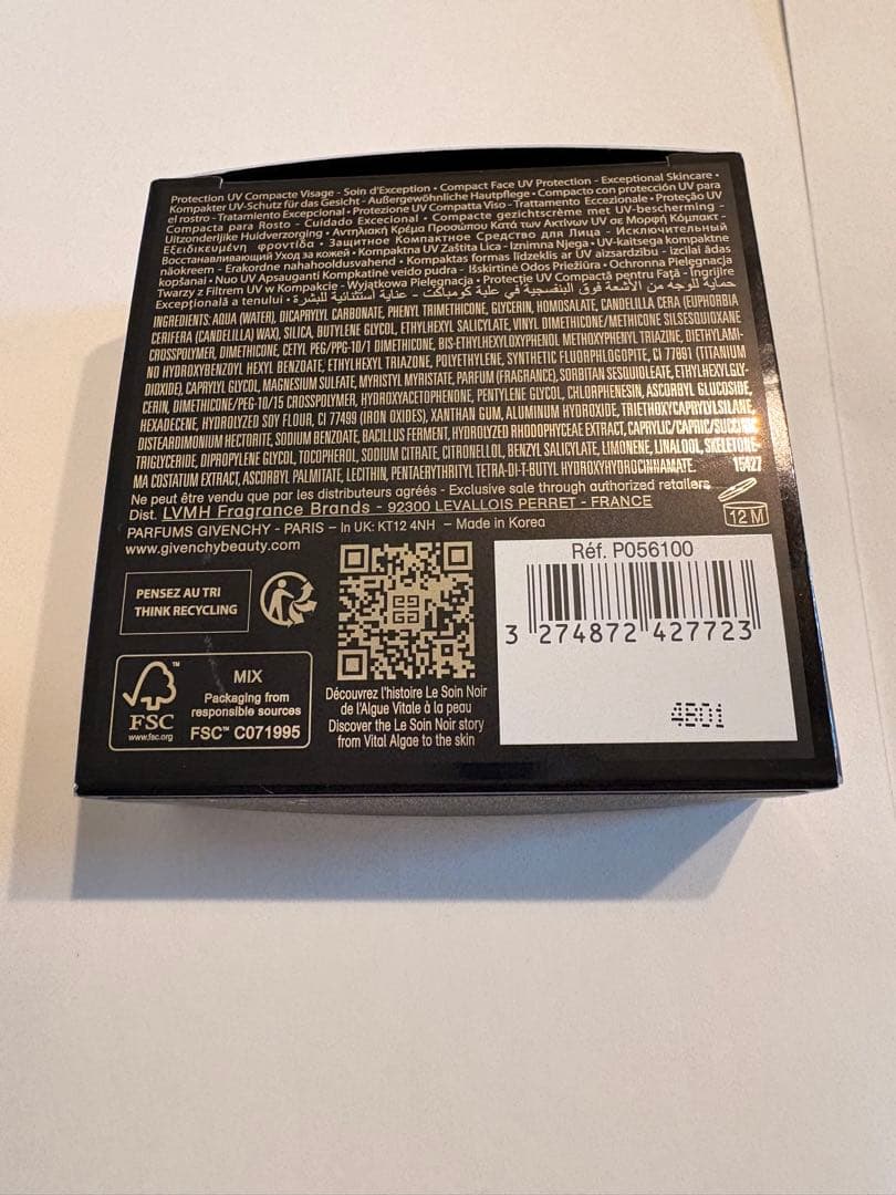 ジバンシイ　ソワンノワール　UVコンパクト　12g