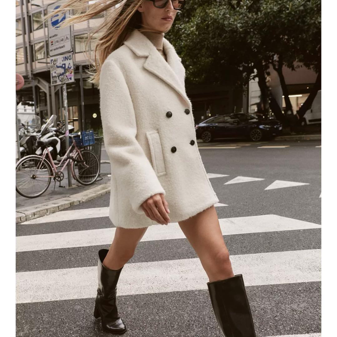 新品タグ付き ZARA ブークレダブルブレストミディ丈コート M