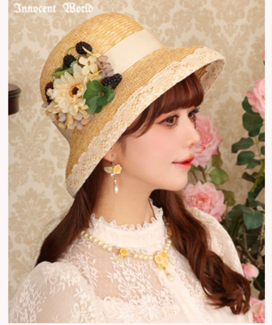 【美品】Innocent World　コサージュ付カサブランカハット　生成X生成