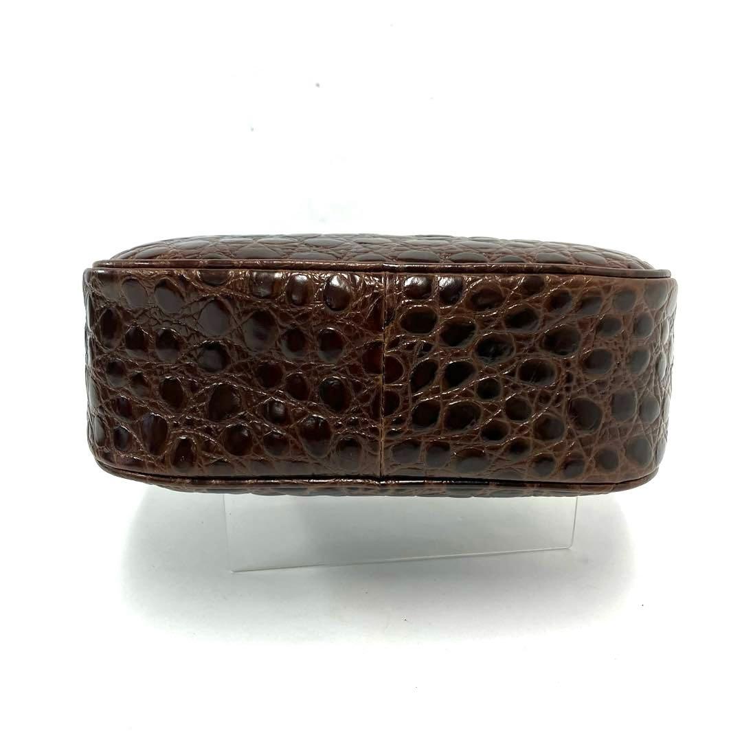 大人気☆フェラガモ☆ショルダーバッグ☆ヴァラリボン☆クロコ型押し☆革☆ブラウン！