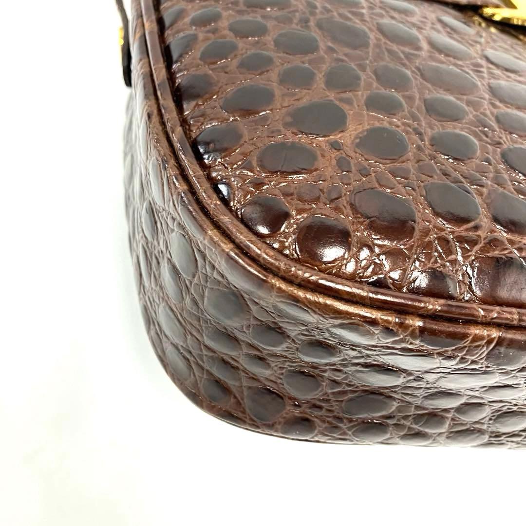 大人気☆フェラガモ☆ショルダーバッグ☆ヴァラリボン☆クロコ型押し☆革☆ブラウン！