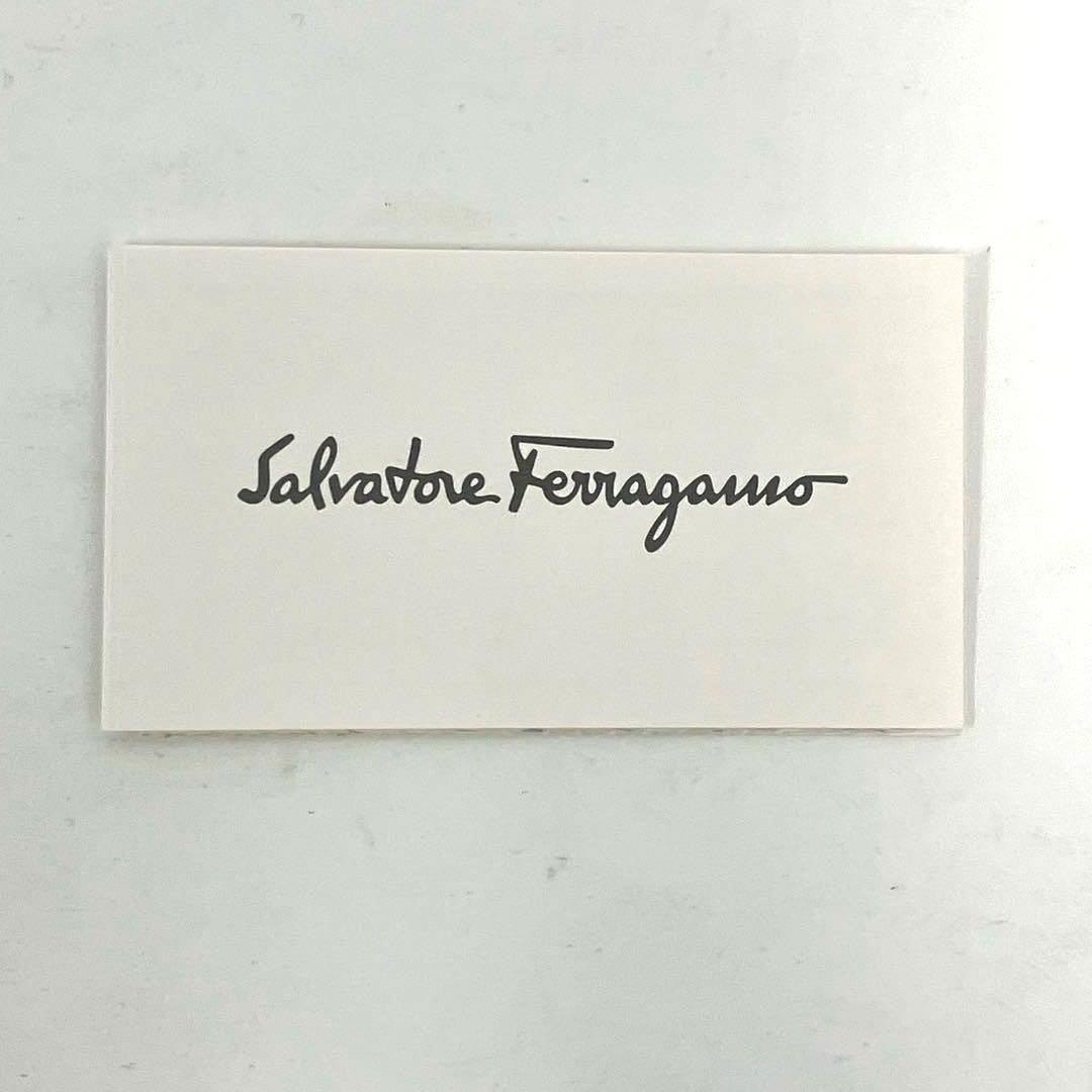 大人気☆フェラガモ☆ショルダーバッグ☆ヴァラリボン☆クロコ型押し☆革☆ブラウン！