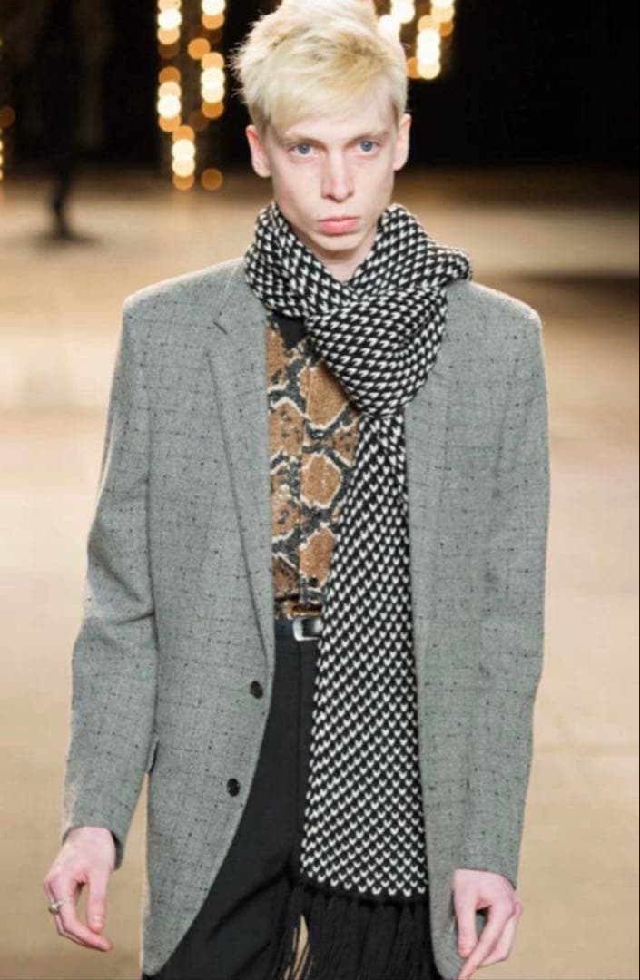 SAINT LAURENT 編み込みマフラー 黒赤