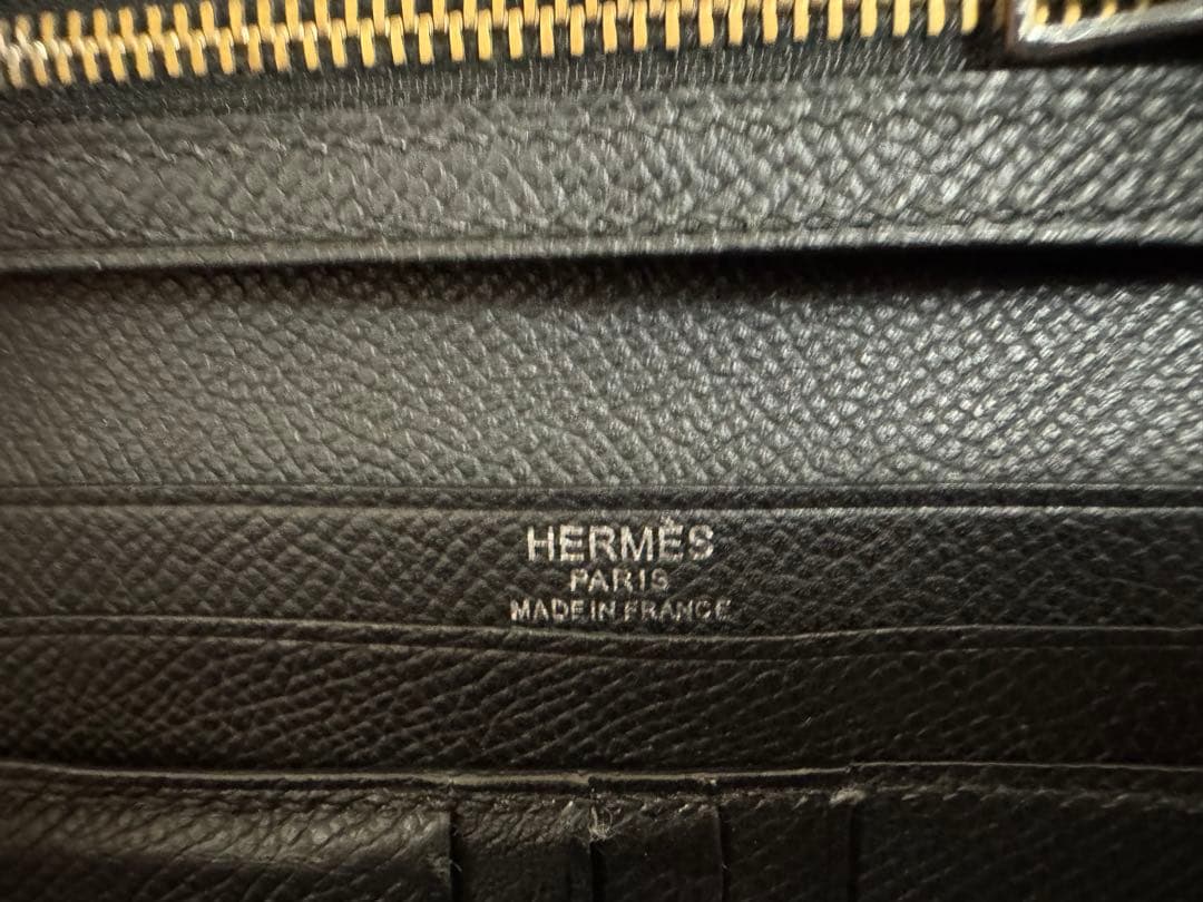 エルメス　二つ折り財布