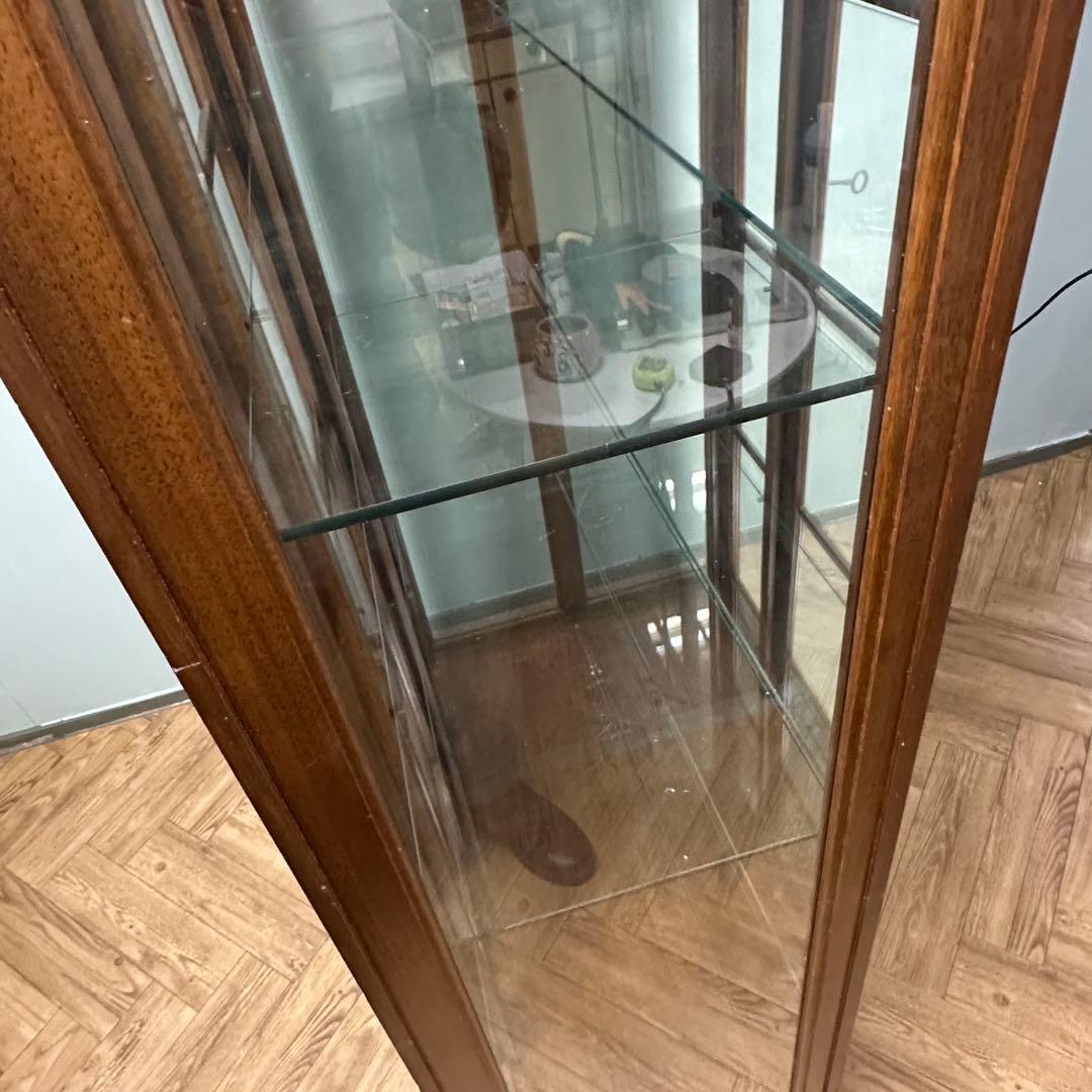 木製アーチ型　アンティーク　ガラスキャビネット