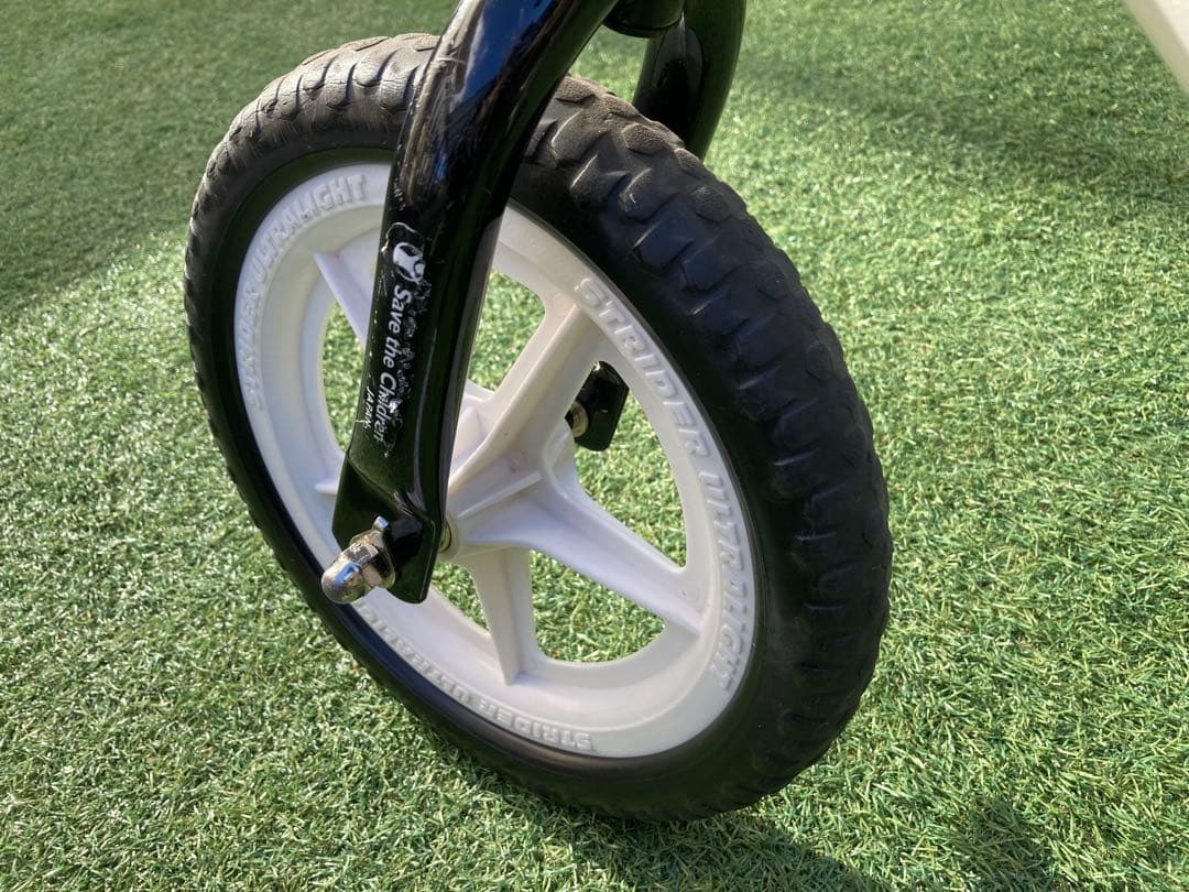 strider ストライダースポーツ　セーブザチルドレン　ホワイト