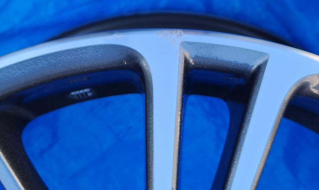 たっちん86純正ホイール 17×7J +48 PCD100 5H 美品　①