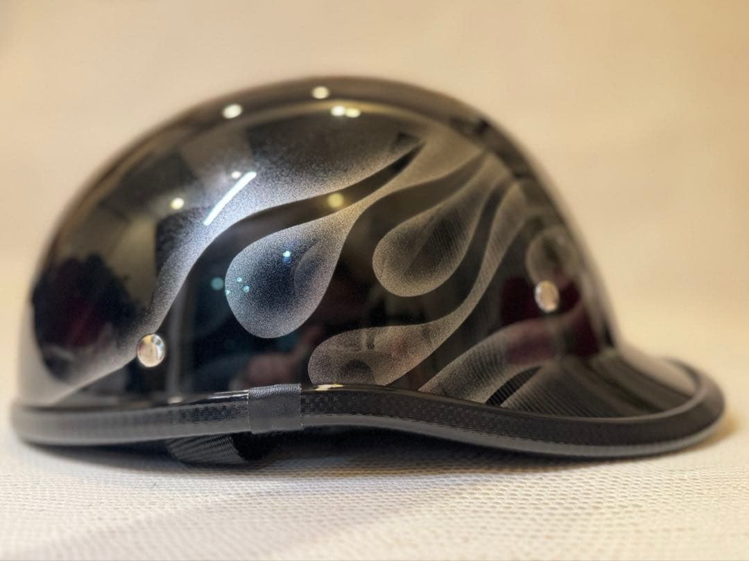 カスタムヘルメット