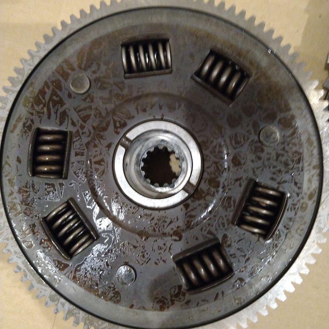 Z1から外したクラッチ