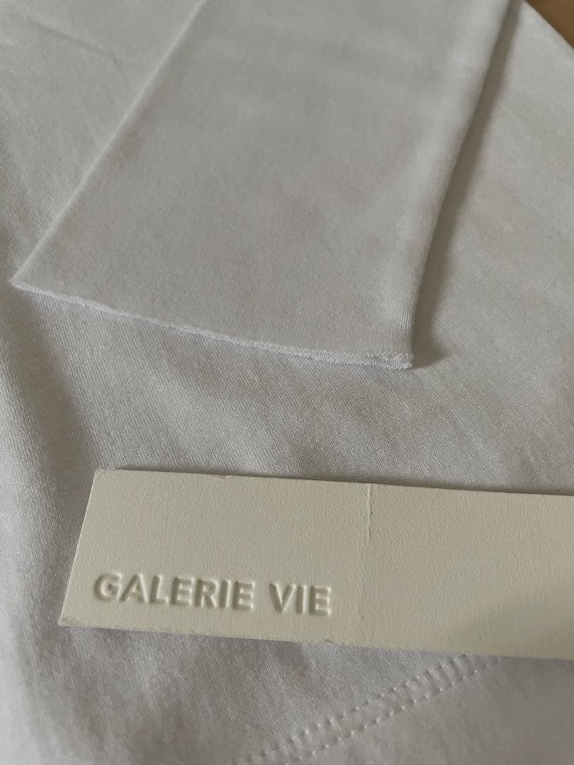 新品 GALERIE VIE 素敵なカットソー