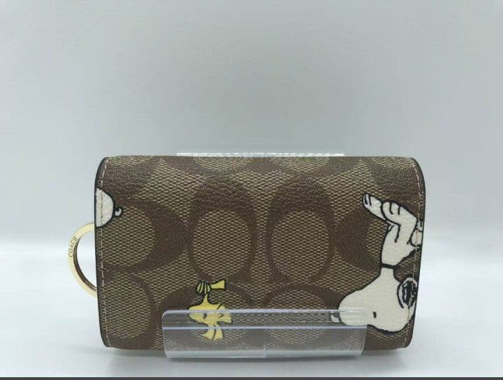 新品未使用コーチ5連キーケーススヌーピー柄ブラウンレディース送料無料即日発送