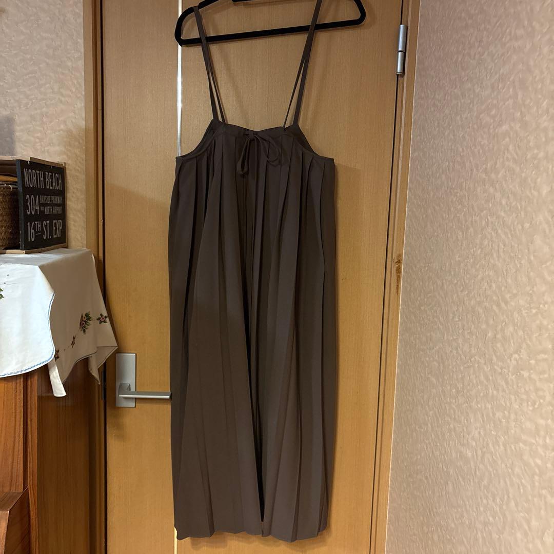 【カレンソロジー】 プリーツサロペット