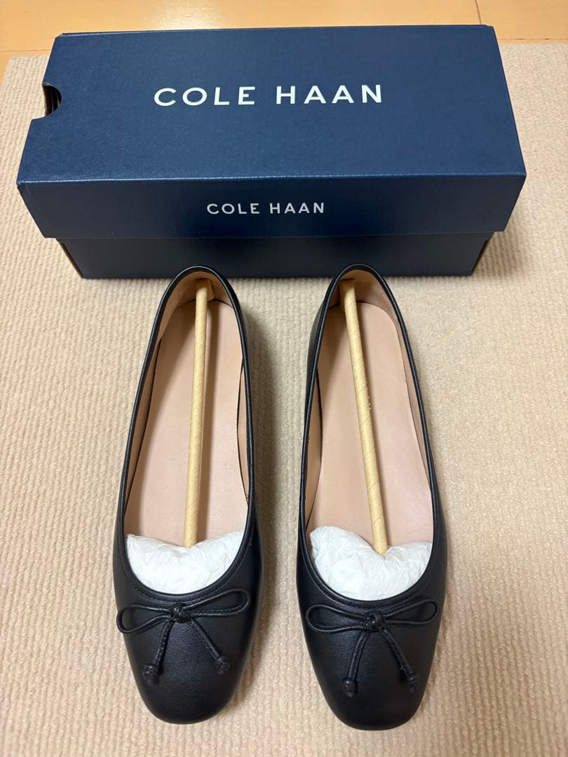 【新品、未使用】コールハーン　ヤラ　ソフレ　バレエシューズ　ブラック　リボン付き