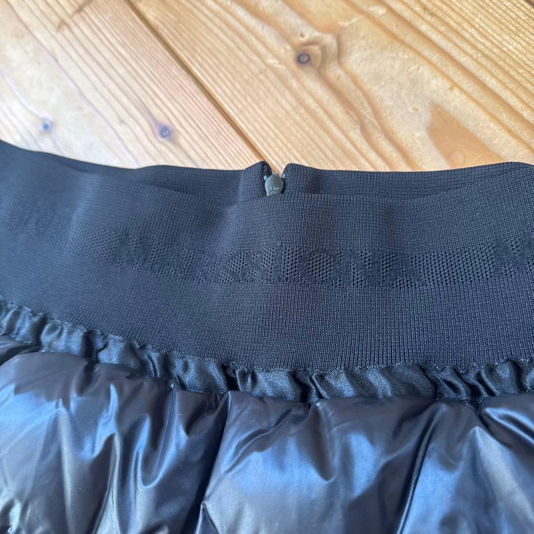 新品　マーク&ロナ　ダウンスカート　黒