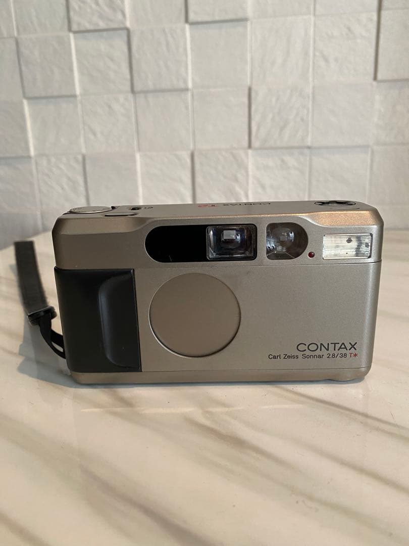 CONTAX T2 コンパクトフィルムカメラ