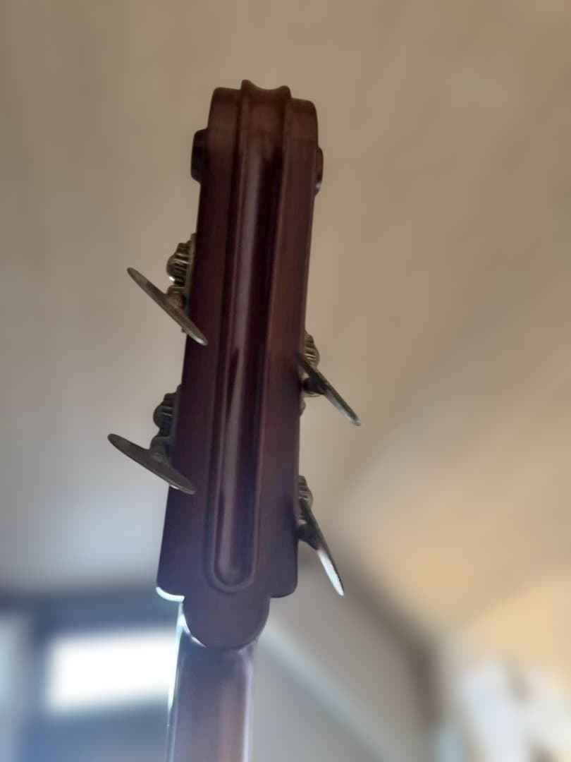 ベース Yamaha SLB100