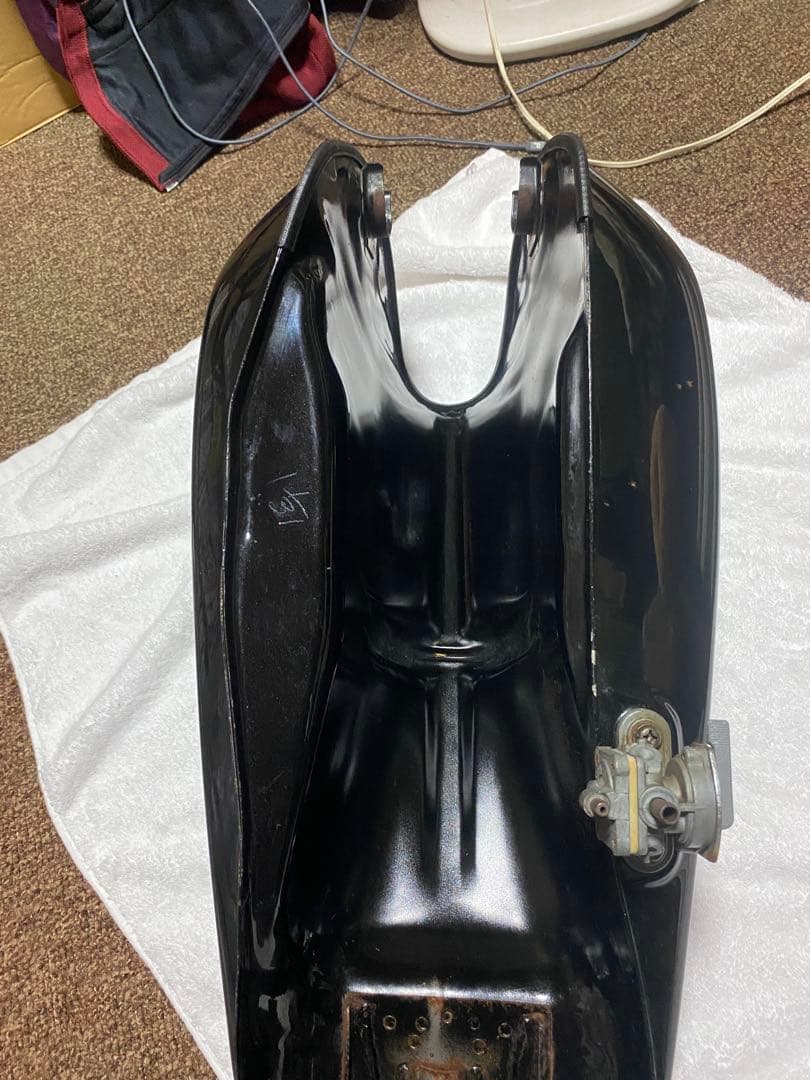 SR400用 ブラックタンク　カギ有ります！！