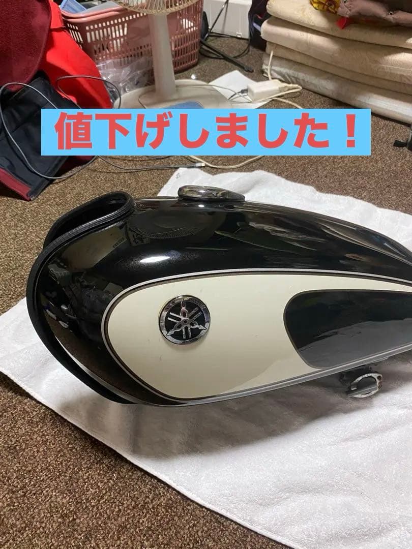 SR400用 ブラックタンク　カギ有ります！！