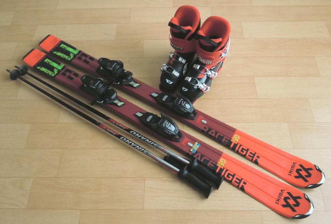 ■送料無料■VOLKL■子供用スキーセット■130/23.5■GRIPWALK■