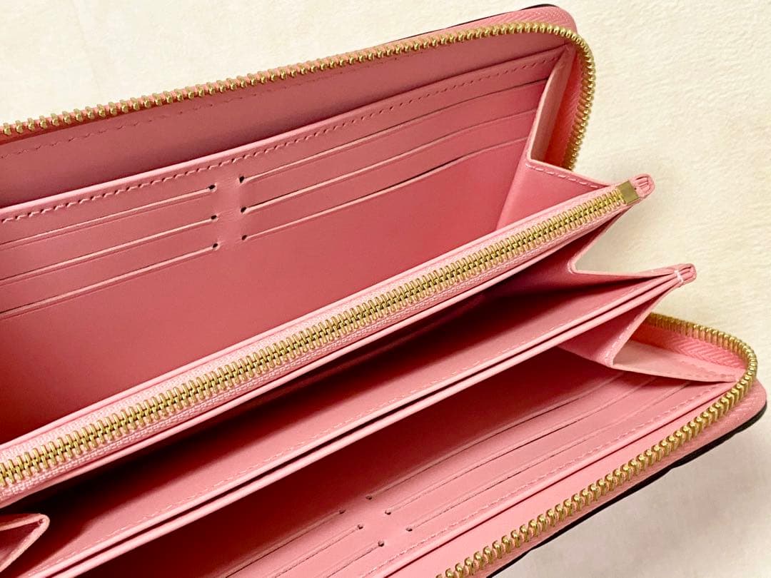 極美品！LOUIS VUITTON ジッピーウォレット バレンタイン限定モデル