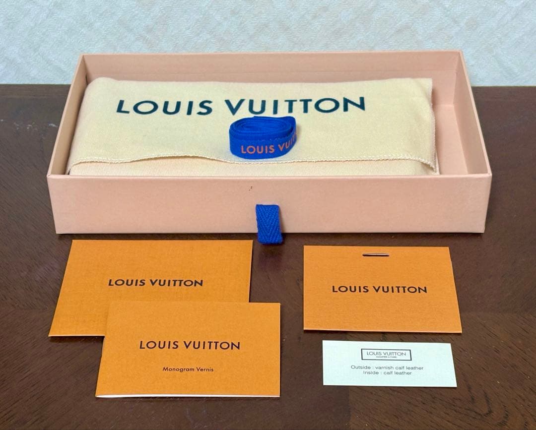 極美品！LOUIS VUITTON ジッピーウォレット バレンタイン限定モデル