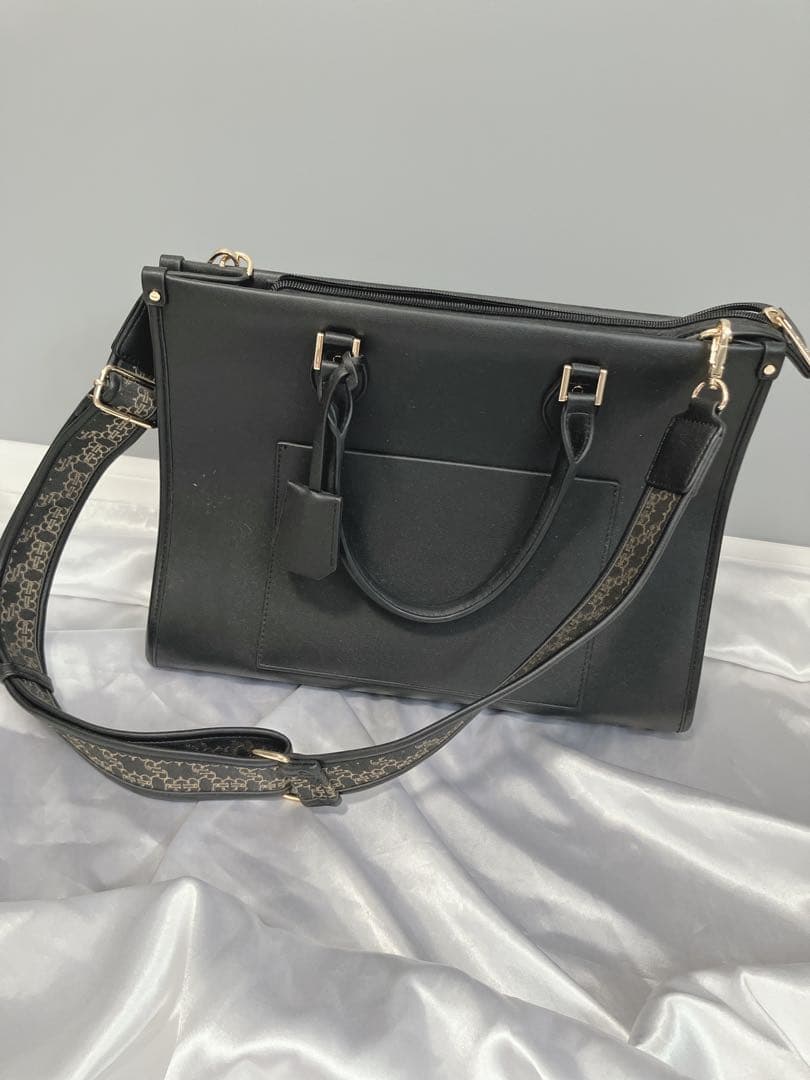 RANDA モノグラムトートバッグ