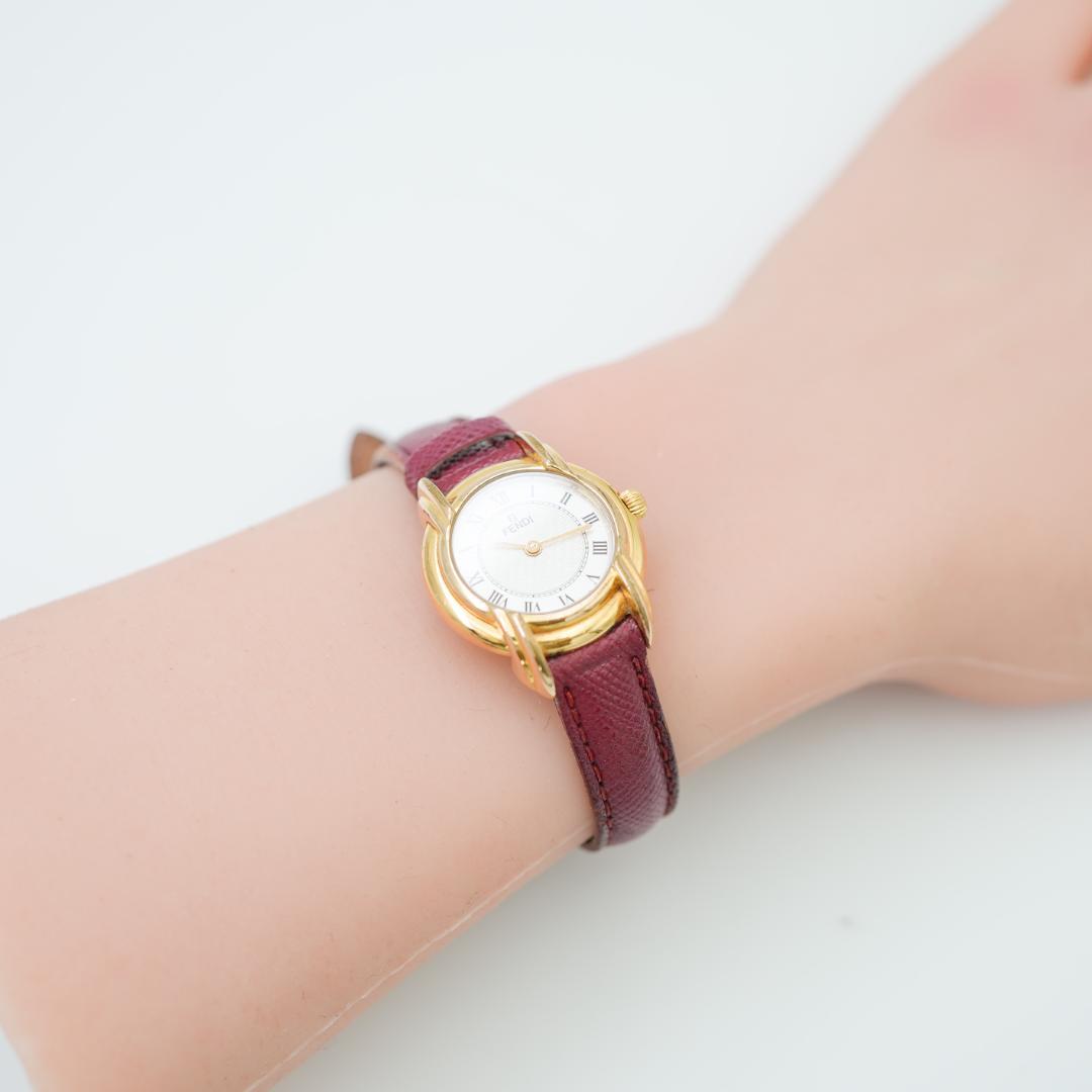 【稼働】FENDI 350L ゴールド レディース 腕時計 純正尾錠 ローマン