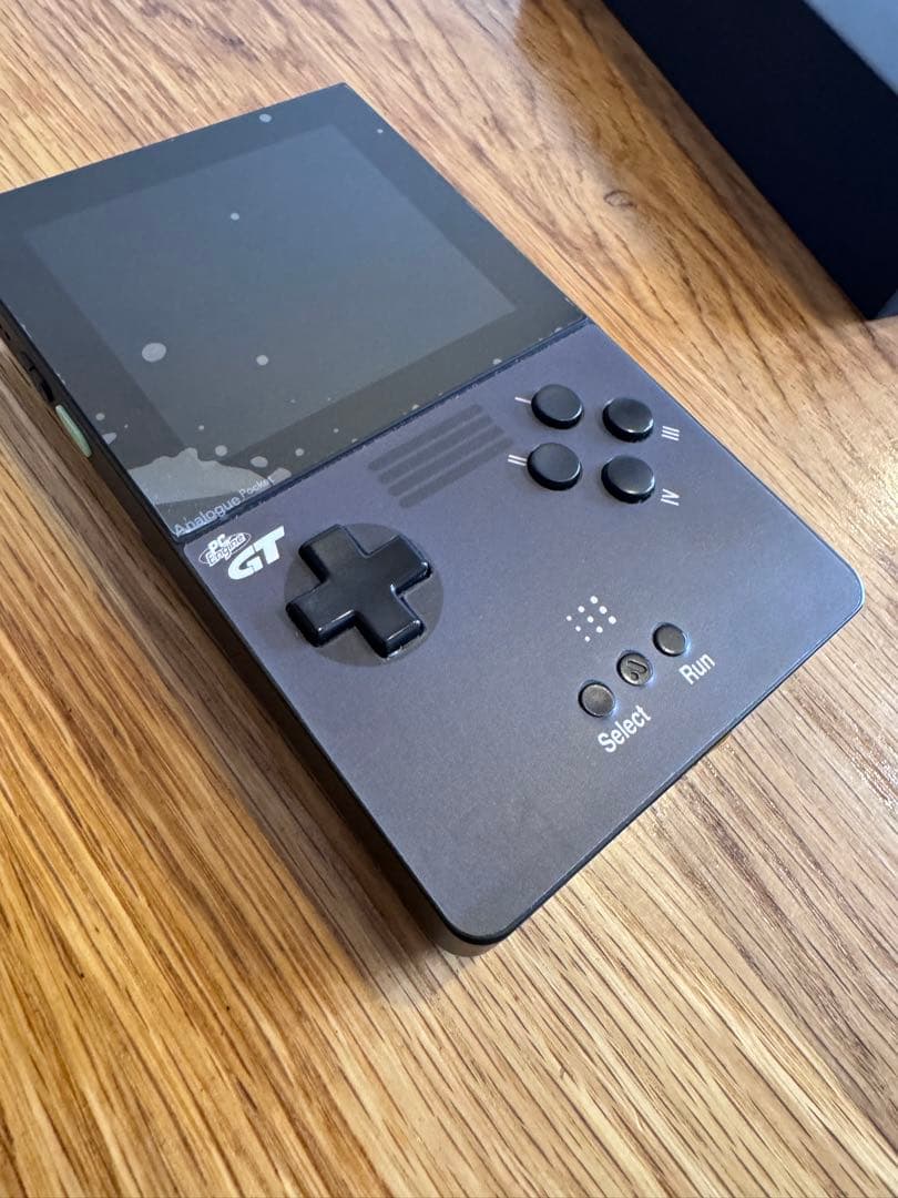 Analogue Pocket と Analogue dock