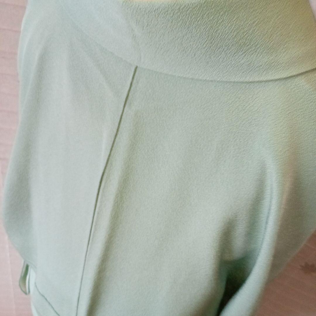 yuYu4619美品　珍しく家紋なしの色無地　知的美人は色無地選ぶ