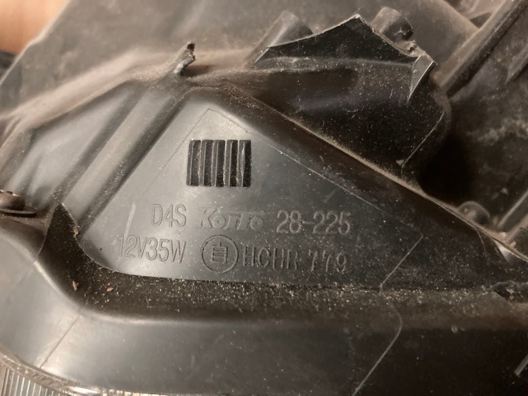 トヨタ70 75ヴォクシー後期ヘッドライト左右　TOYOTA VOXY