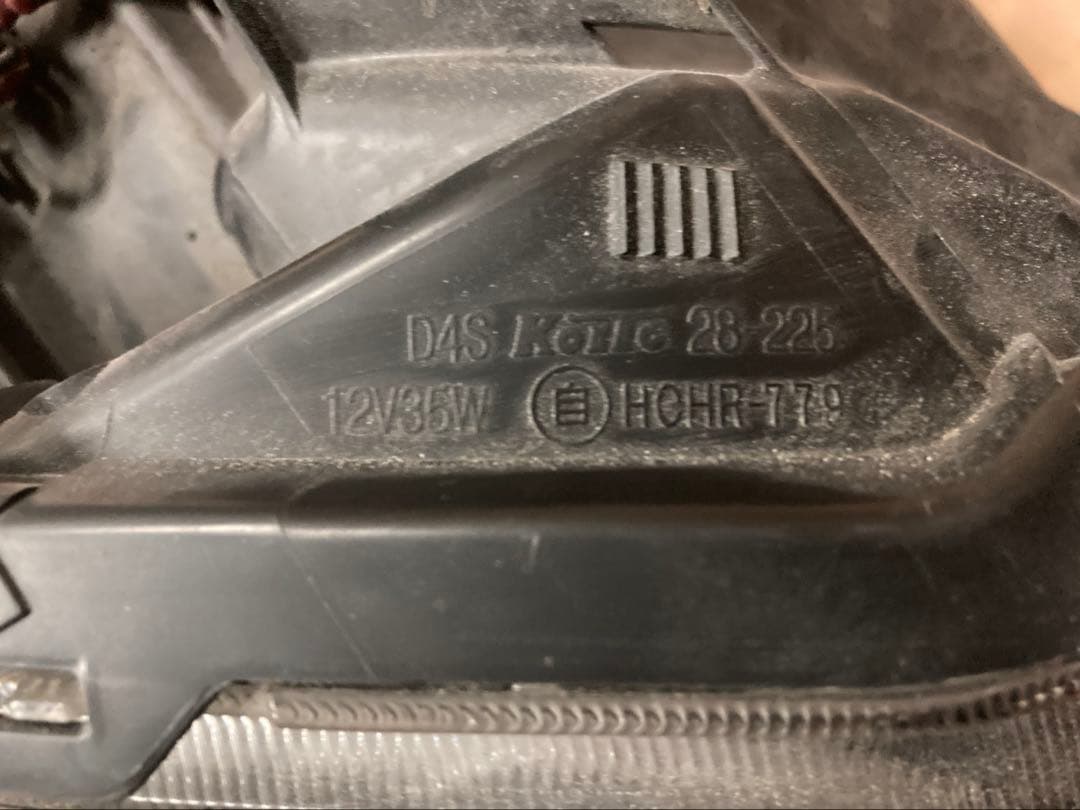 トヨタ70 75ヴォクシー後期ヘッドライト左右　TOYOTA VOXY