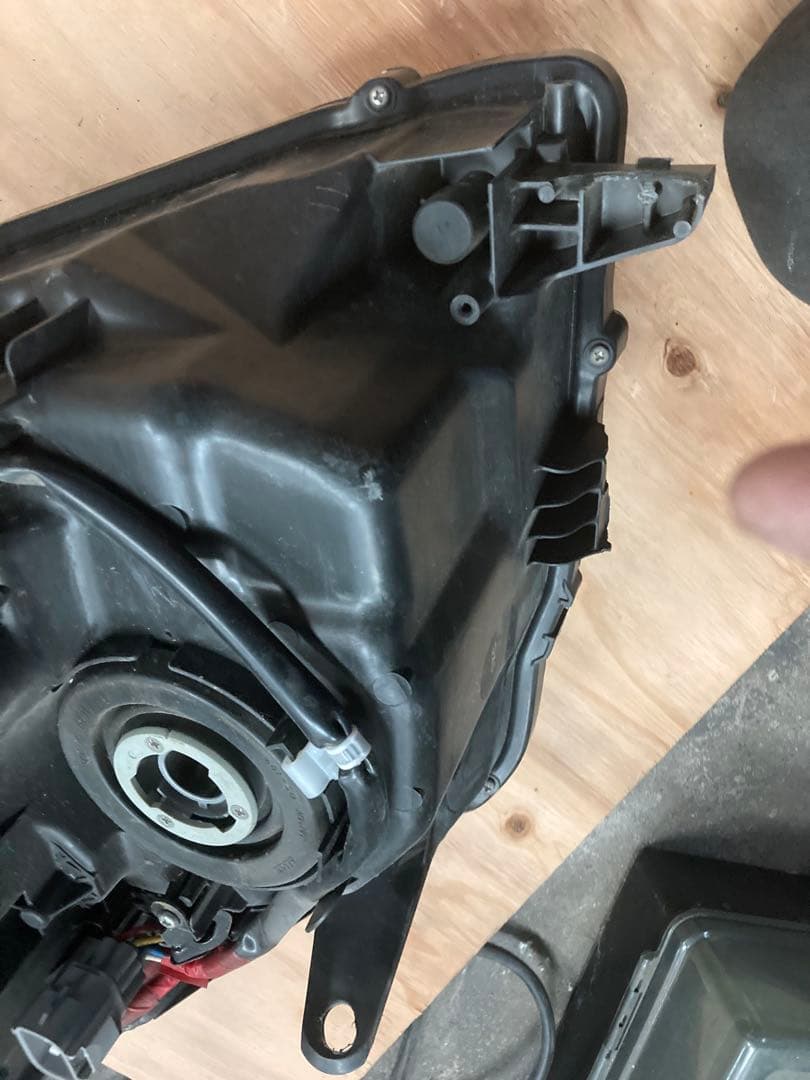 トヨタ70 75ヴォクシー後期ヘッドライト左右　TOYOTA VOXY