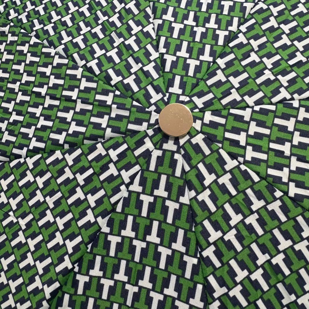 美品未使用　トリーバーチ　総柄晴雨兼用折りたたみ傘