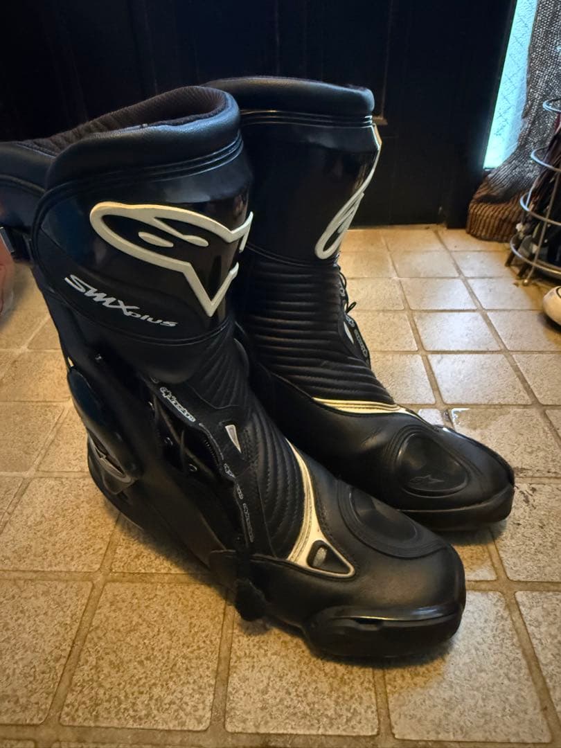 要望あったので下げました最終価格アルパインスターズレーシングブーツsmxプラス